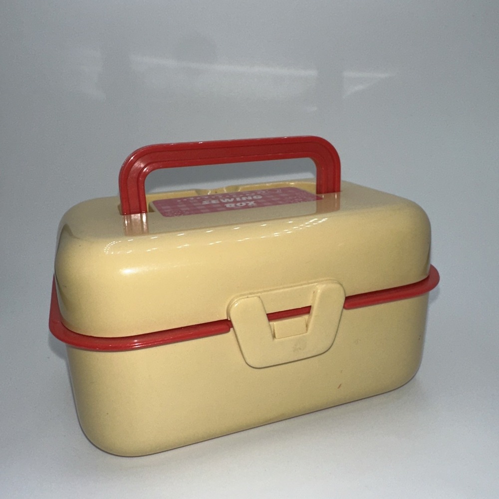 1993 Singer Sewing Box RARE Kids Excellent Condition Accessories Included - Picture 2 of 9